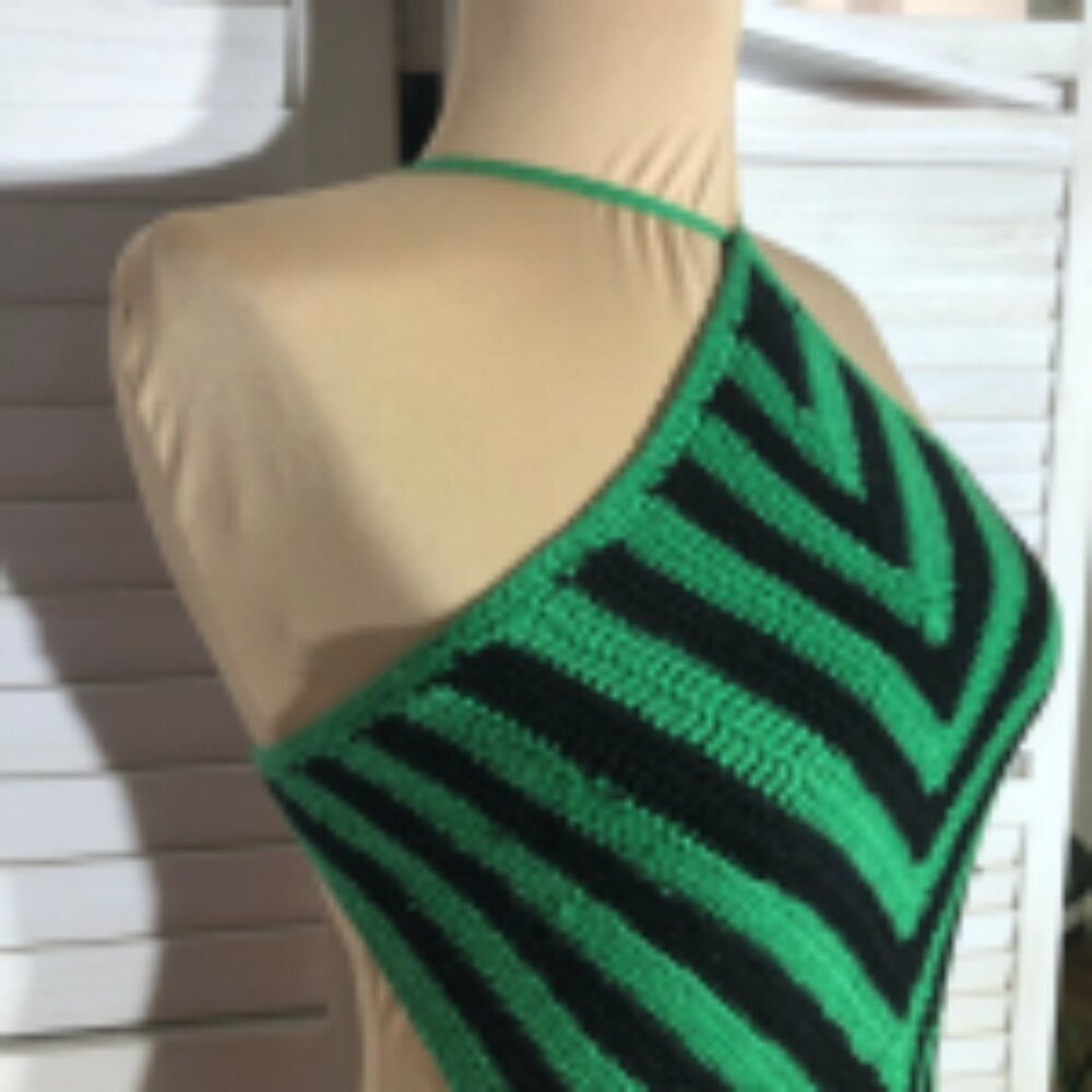 Forever 21 Chevron Knit Halter Top Crochet Striped Green Black M - Picture 7 of 10